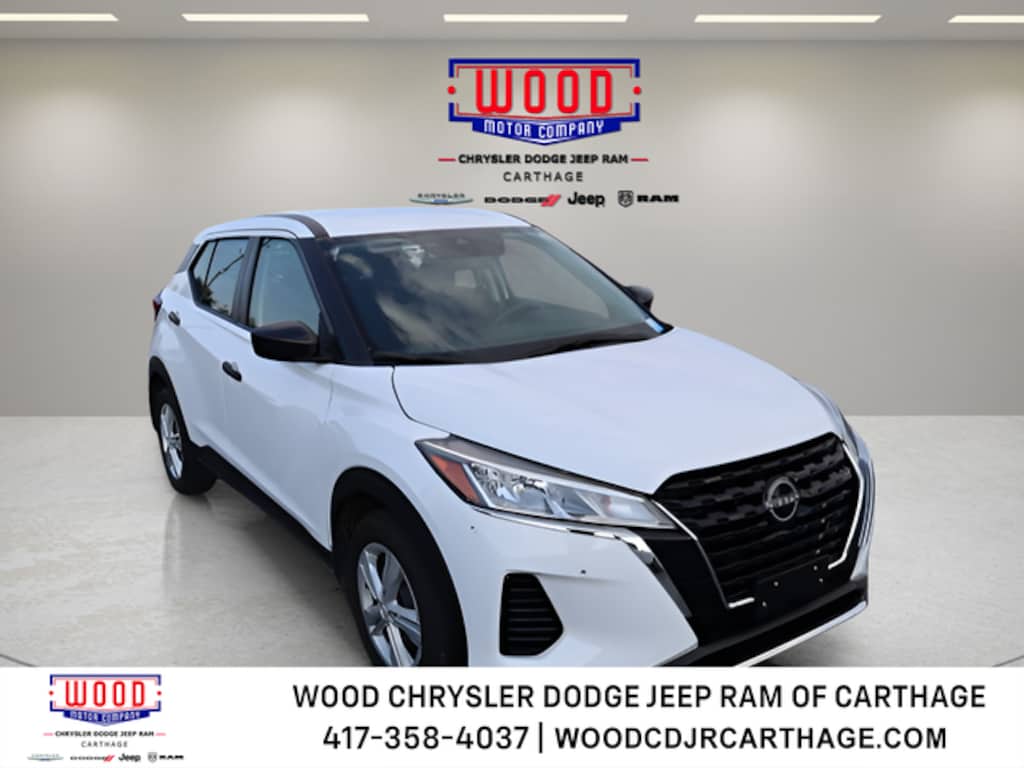 Used 2025 Nissan Kicks Play S SUV