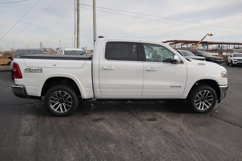 New 2026 Ram 1500 LIMITED LONGHORN CREW CAB 4X4 5'7 BOX Pickup