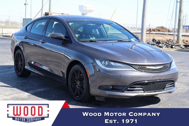 2015 Chrysler 200 S