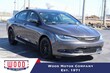  Chrysler 200