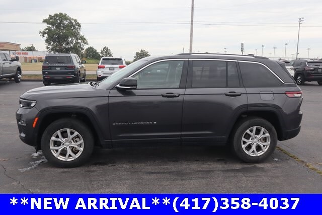2023 Jeep Grand Cherokee Limited photo 2