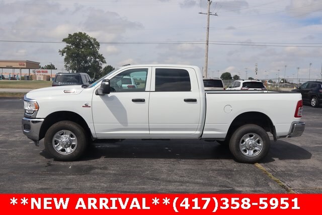 2024 Ram 2500 Tradesman photo 2