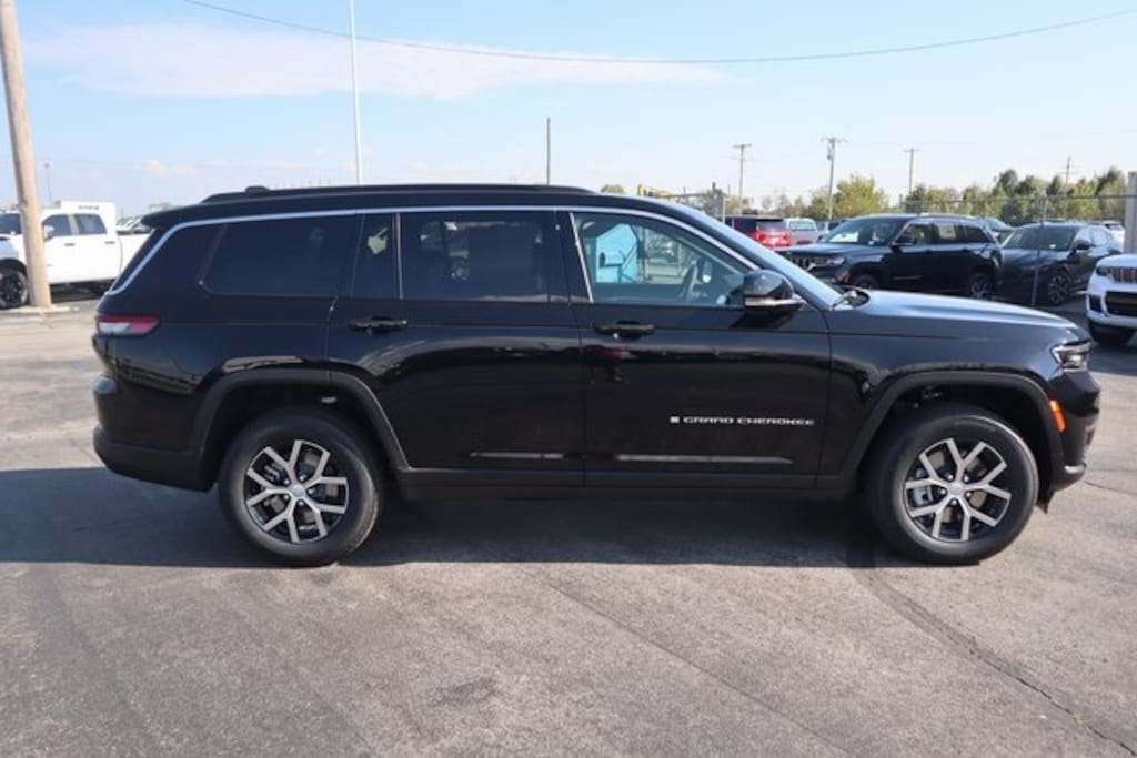 New 2025 Jeep Grand Cherokee L LIMITED 4X4 Sport Utility