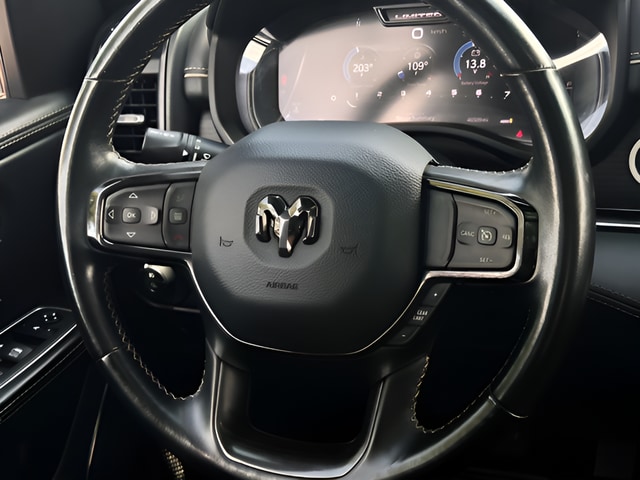 2023 RAM Ram 1500 Pickup Limited - Photo 15