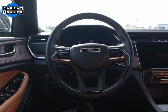 2024 Jeep Grand Cherokee Summit photo 4