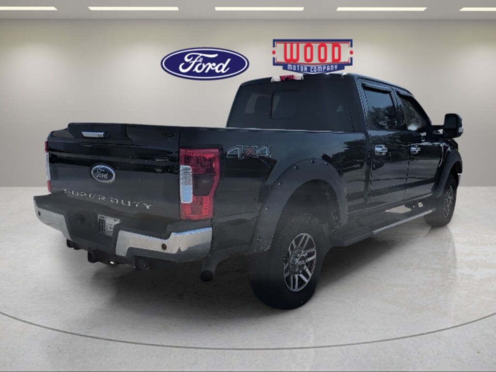 Used 2017 Ford F-250SD Lariat Truck