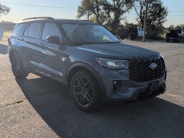 Used 2025 Ford Explorer ST SUV