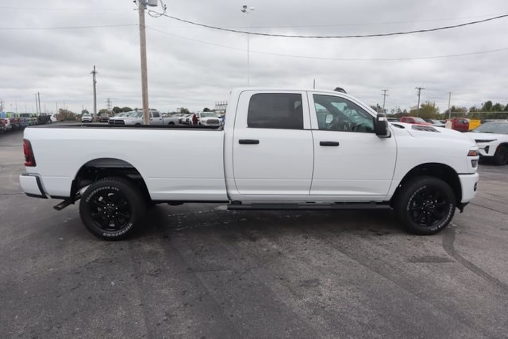 New 2026 Ram 2500 BLACK EXPRESS CREW CAB 4X4 8' BOX Pickup