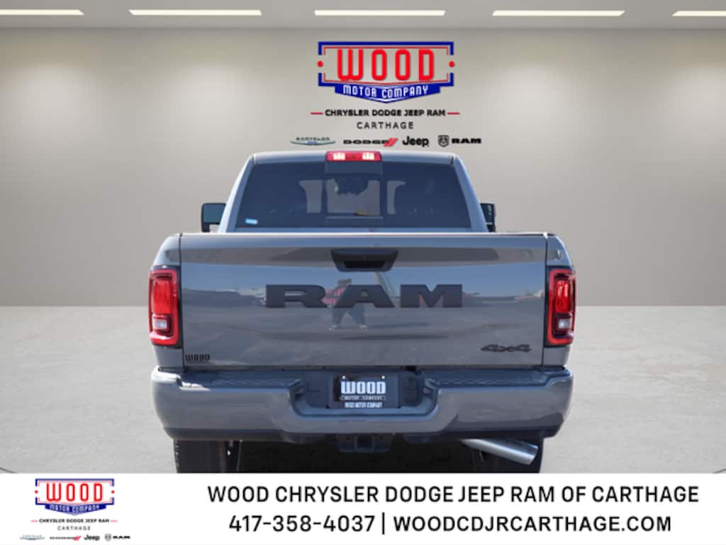 New 2026 Ram 2500 BLACK EXPRESS CREW CAB 4X4 6'4 BOX Pickup
