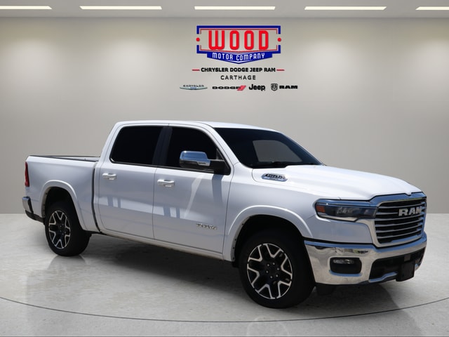 2025 RAM 1500 Laramie 4x4 Crew Cab 5'7's photo