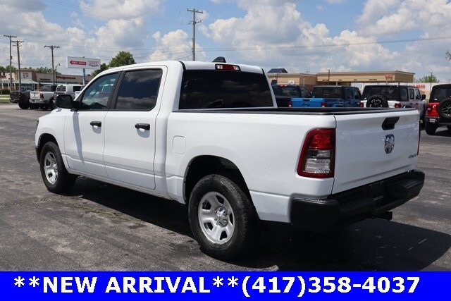 2023 Ram 1500 Tradesman photo 3