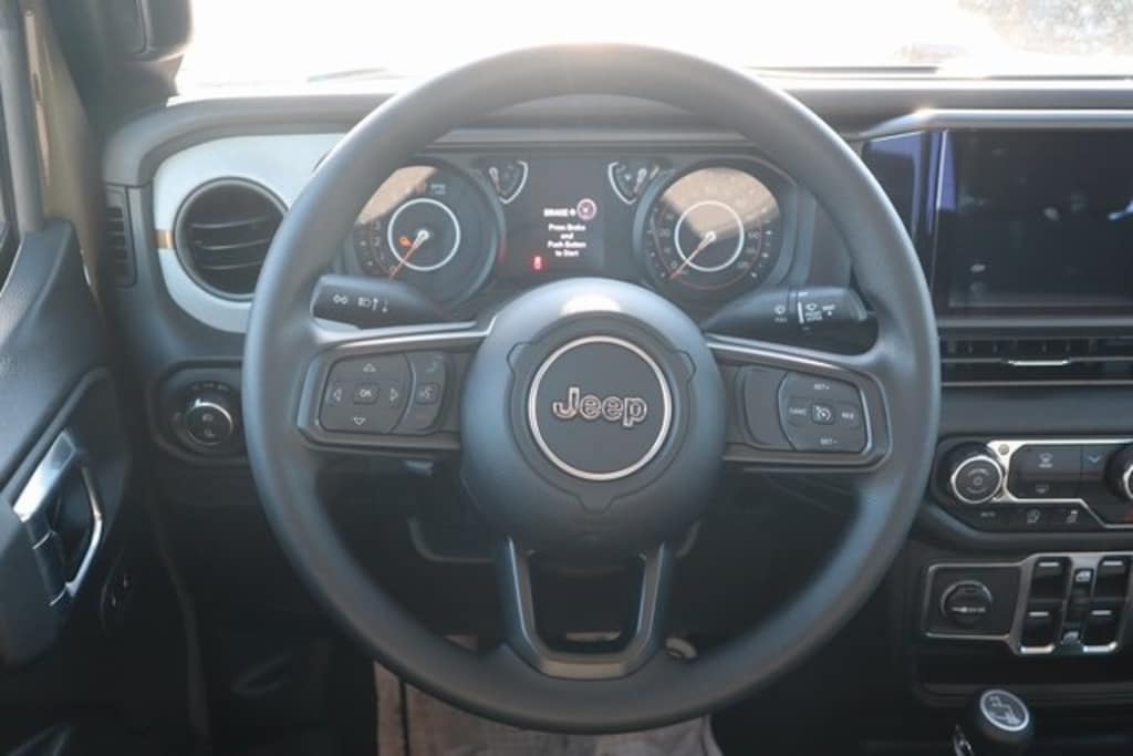 New 2026 Jeep Gladiator SPORT 4X4 Pickup