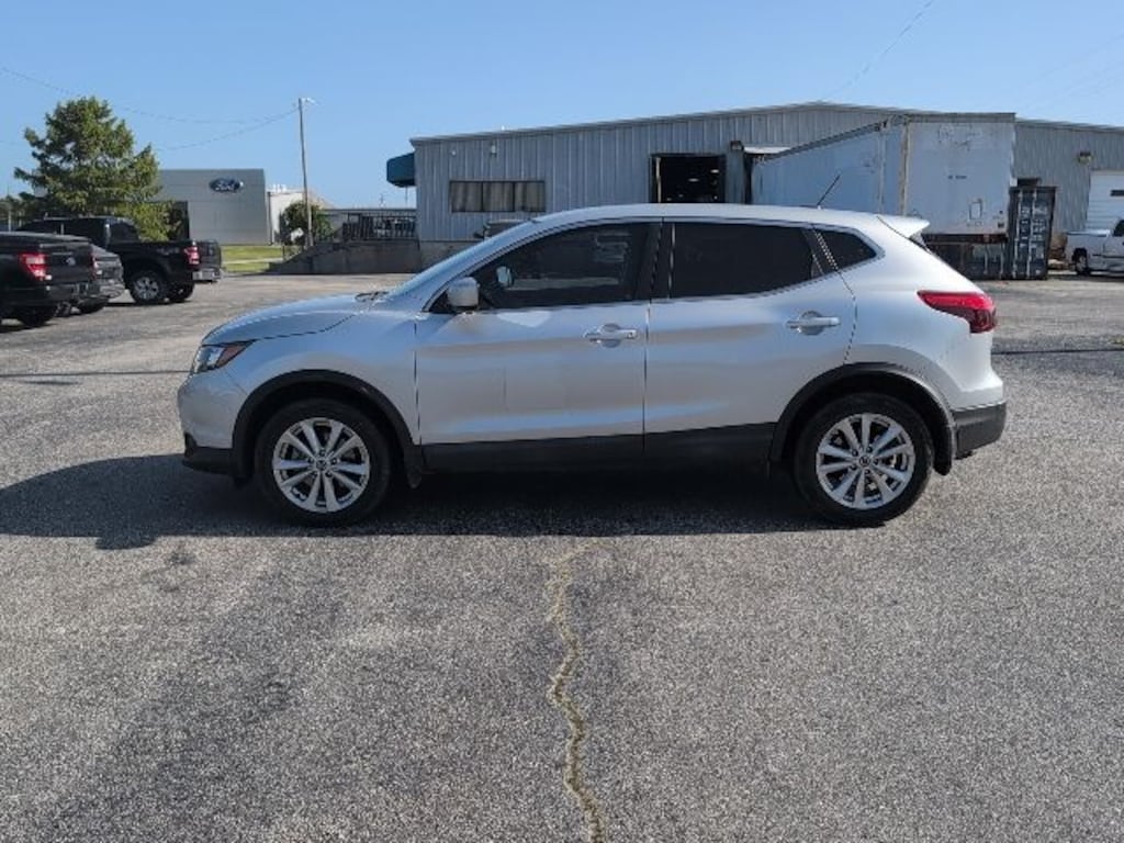 Used 2019 Nissan Rogue Sport S SUV