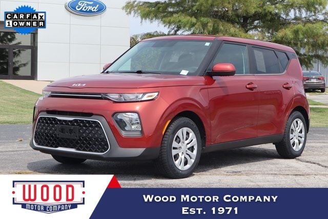 2022 Kia Soul LX's photo