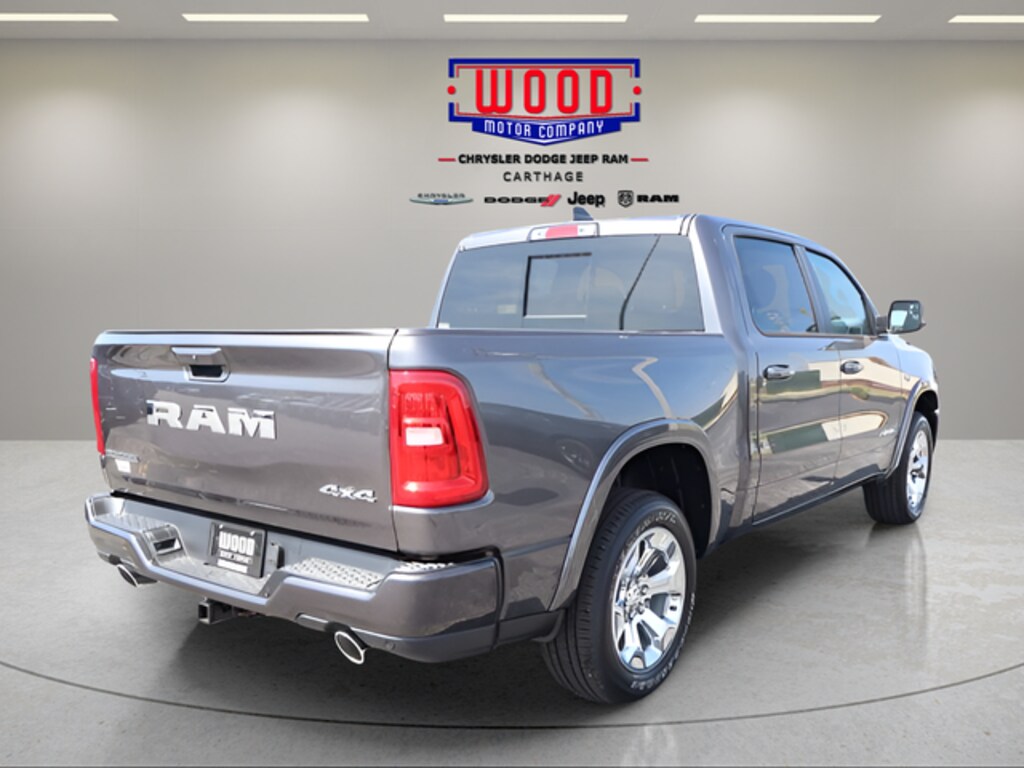 New 2026 Ram 1500 BIG HORN CREW CAB 4X4 5'7 BOX Pickup