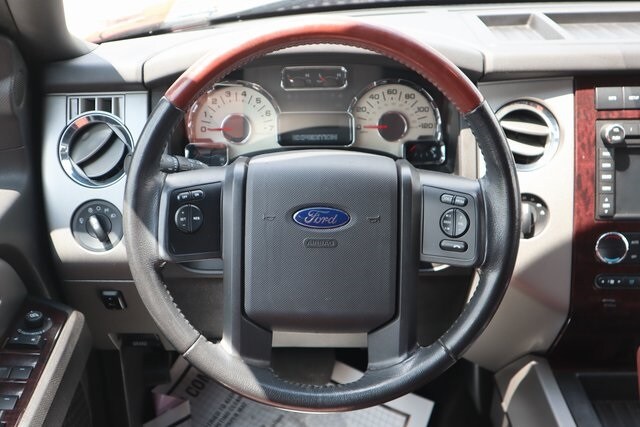 2014 Ford Expedition EL photo 4