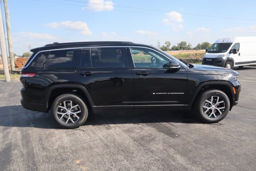 New 2025 Jeep Grand Cherokee L LIMITED 4X4 Sport Utility