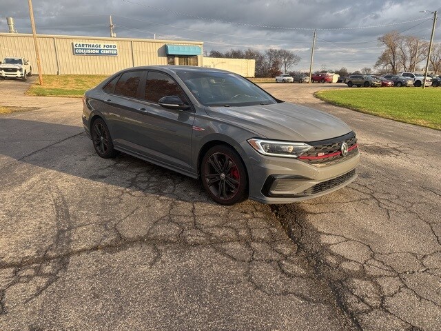 2019 Volkswagen Jetta GLI photo 3
