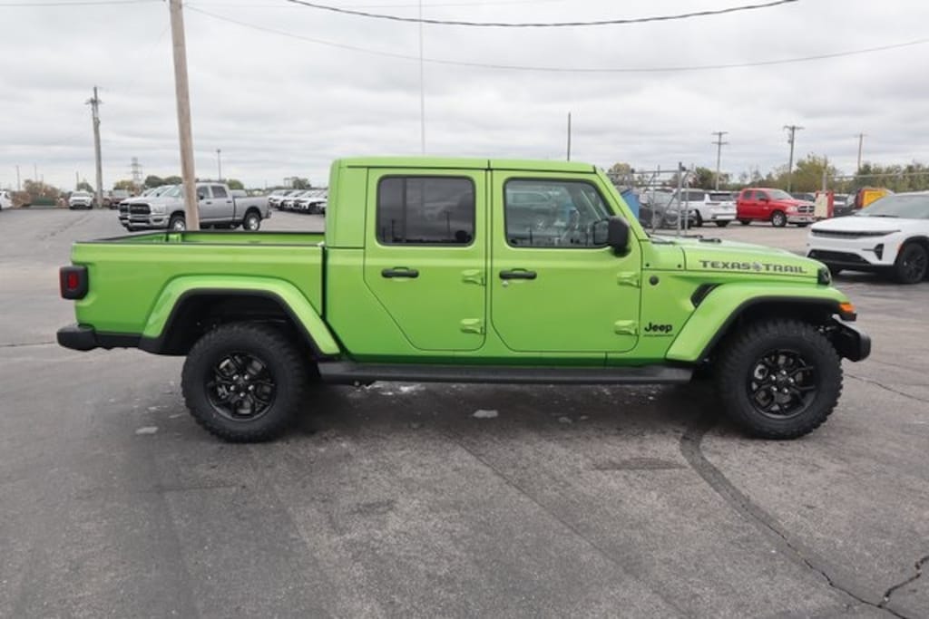 New 2025 Jeep Gladiator TEXAS TRAIL 4X4 Pickup