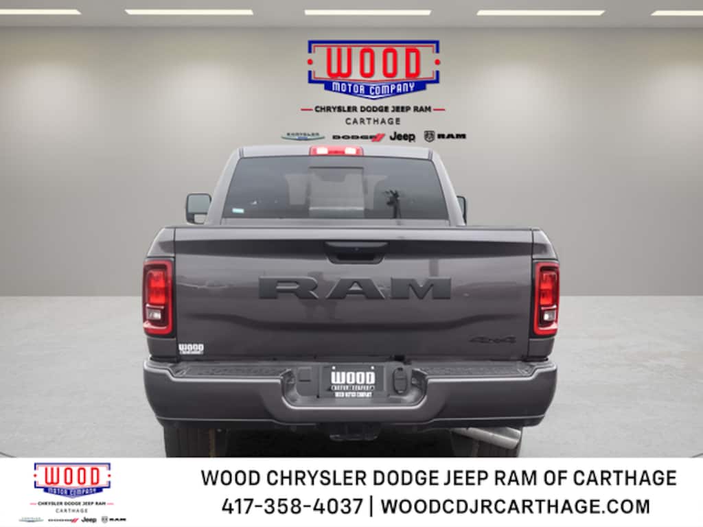 New 2026 Ram 2500 BLACK EXPRESS CREW CAB 4X4 6'4 BOX Pickup