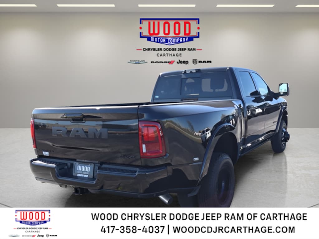 New 2026 Ram 3500 LIMITED CREW CAB 4X4 8' BOX Pickup