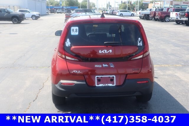 2022 Kia Soul LX photo 4