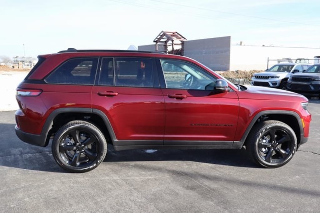 New 2025 Jeep Grand Cherokee LIMITED 4X4 Sport Utility