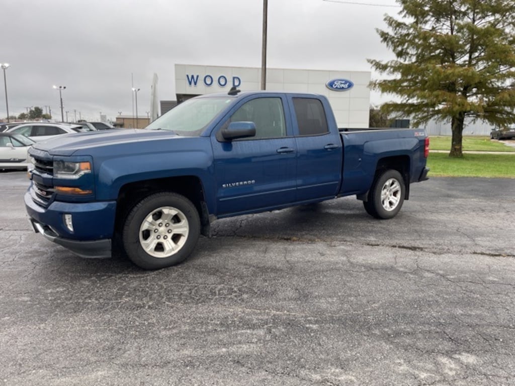 Used 2017 Chevrolet Silverado 1500 LT Truck