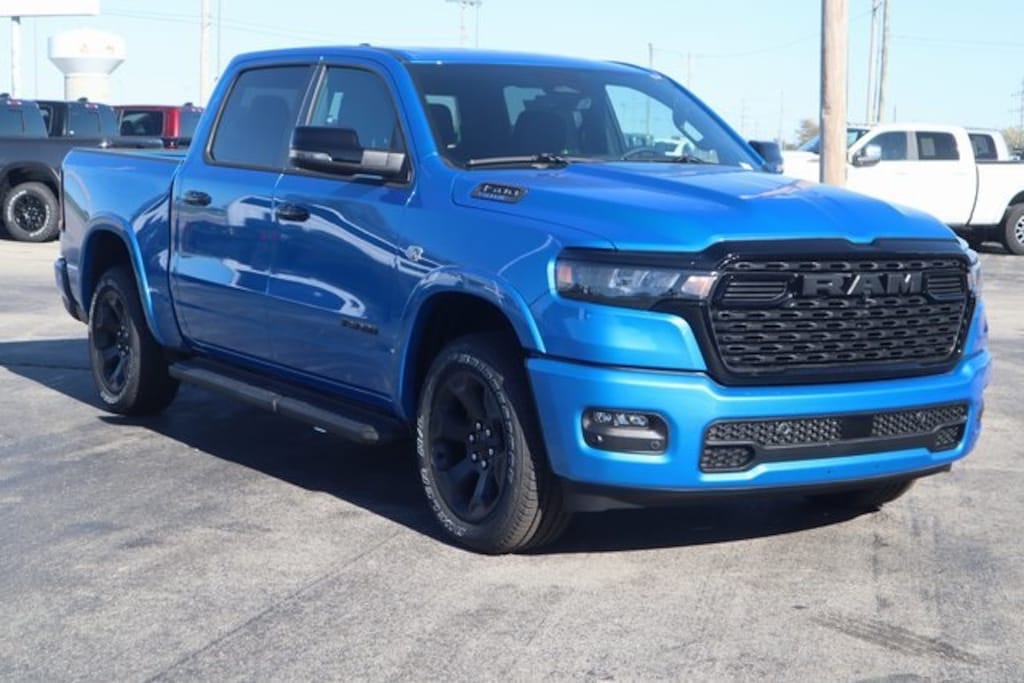 New 2026 Ram 1500 BIG HORN CREW CAB 4X4 5'7 BOX Pickup