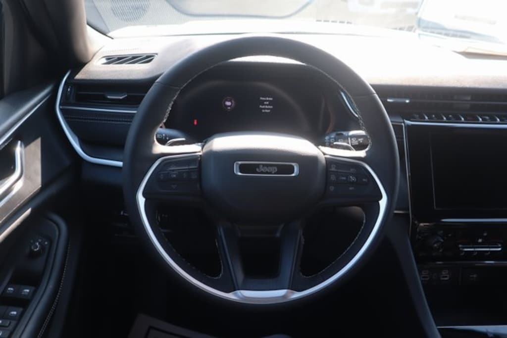 New 2025 Jeep Grand Cherokee ALTITUDE X 4X4 Sport Utility