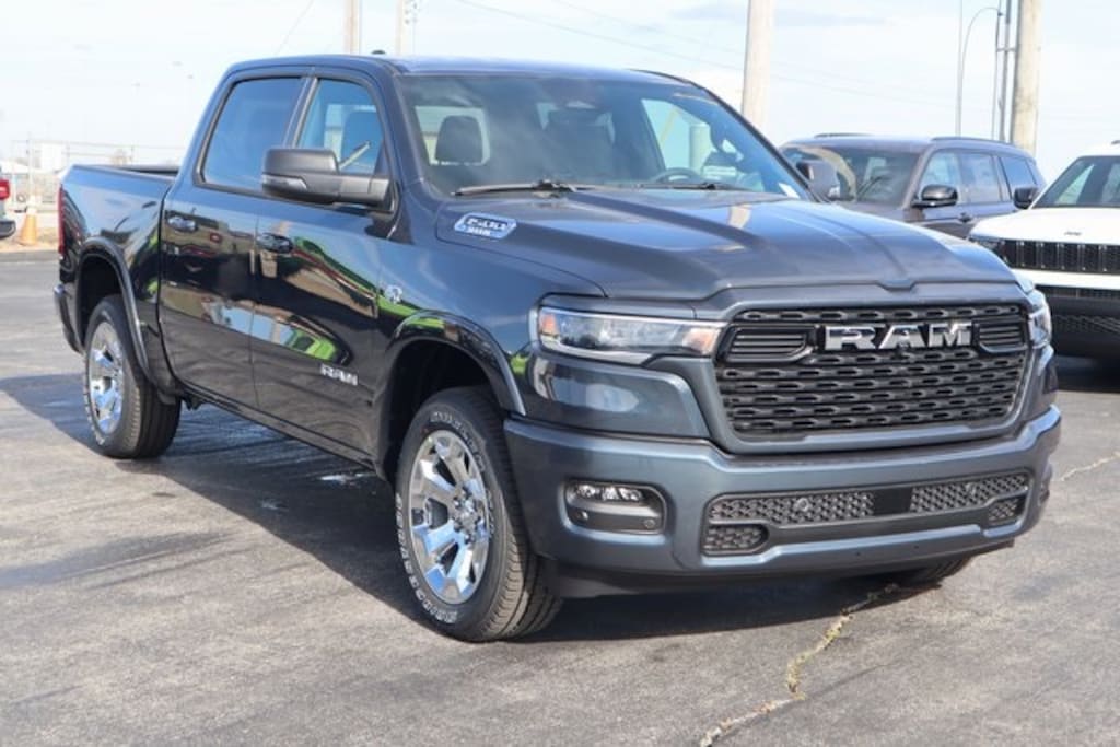 New 2026 Ram 1500 BIG HORN CREW CAB 4X4 5'7 BOX Pickup