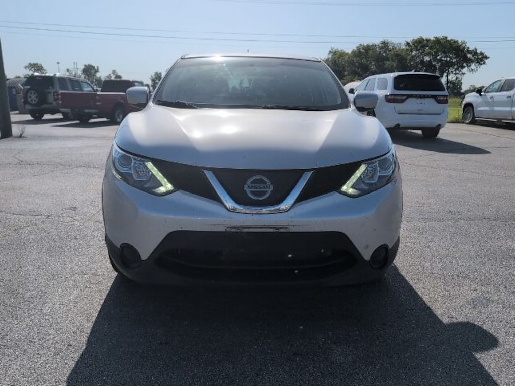 Used 2019 Nissan Rogue Sport S SUV