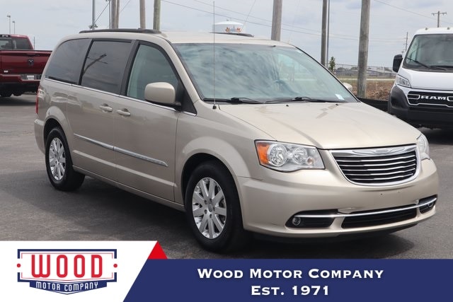 2016 Chrysler Town & Country