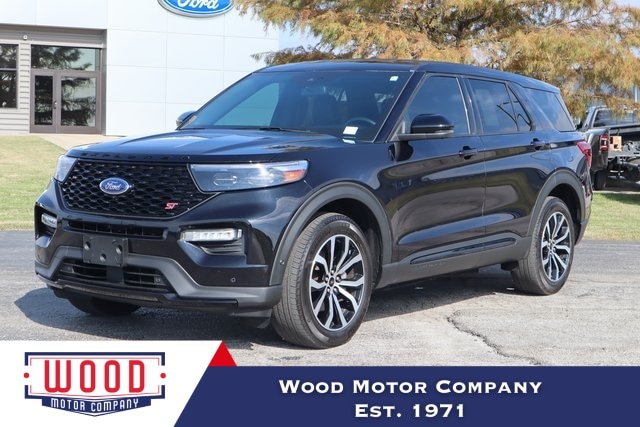 2021 Ford Explorer ST's photo