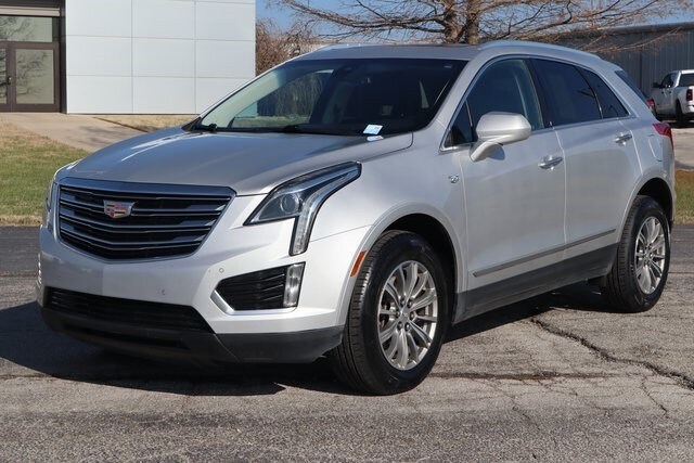 Used 2017 Cadillac XT5 Luxury with VIN 1GYKNBRS7HZ108613 for sale in Carthage, MO