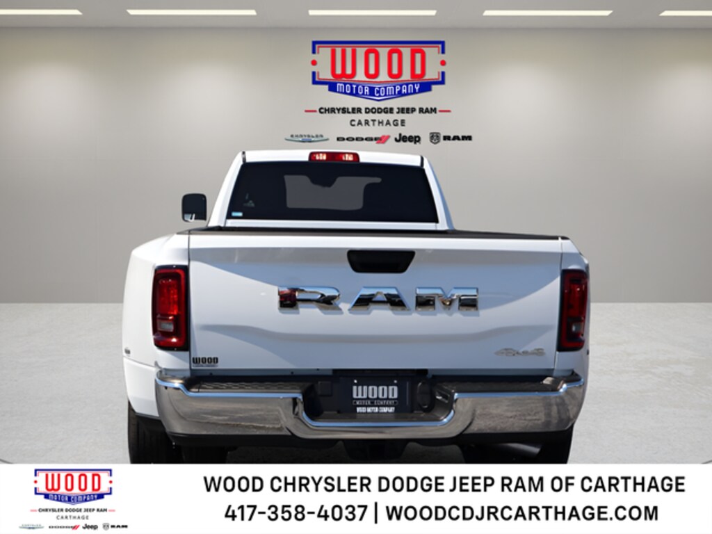 New 2026 Ram 3500 TRADESMAN CREW CAB 4X4 8' BOX Pickup