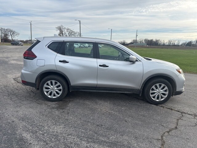 2018 Nissan Rogue S photo 4