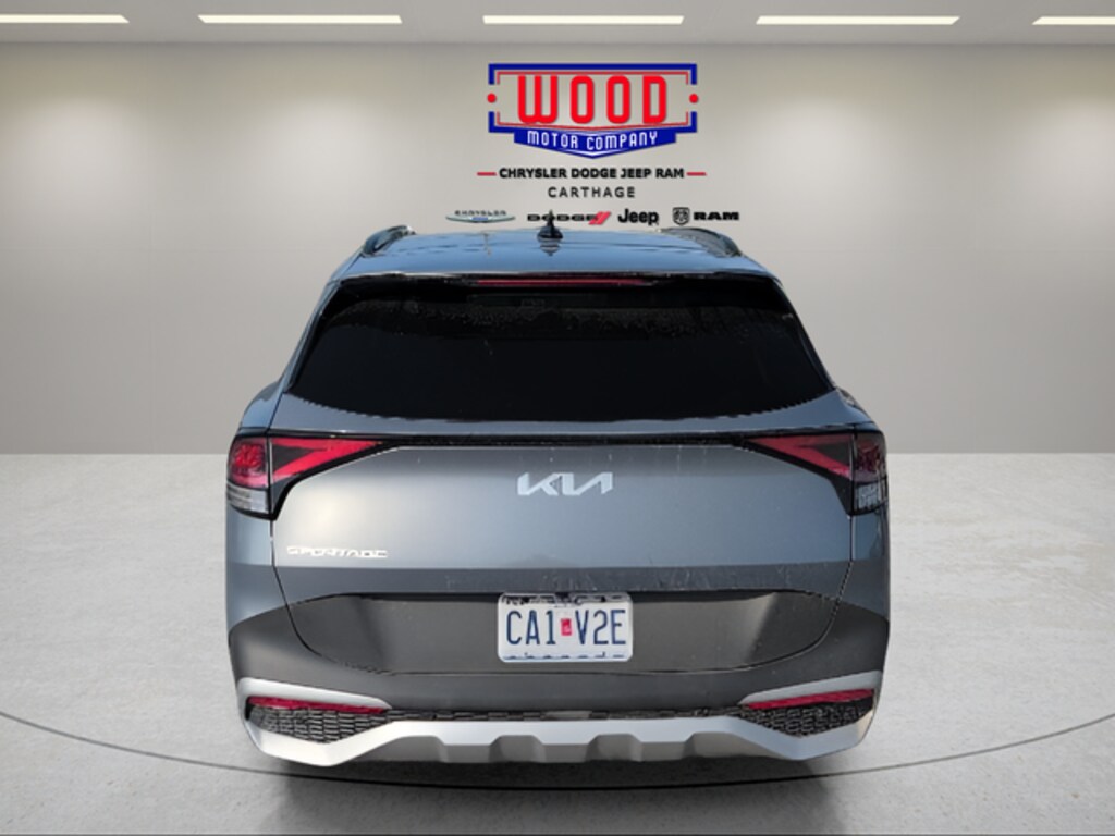 Used 2025 Kia Sportage EX SUV