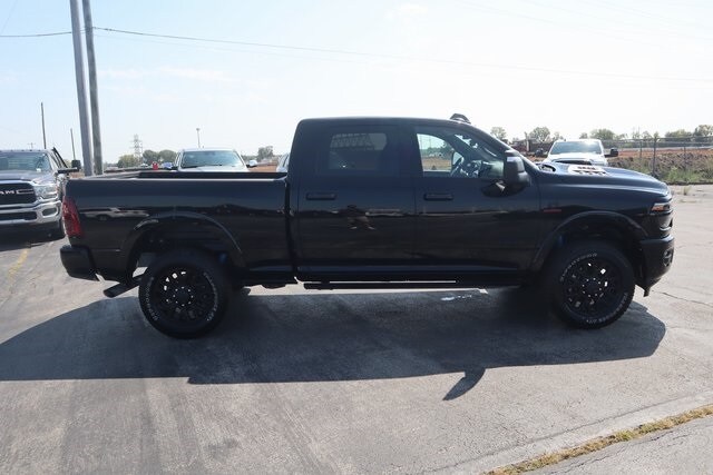 2026 Ram 2500 Limited photo 3
