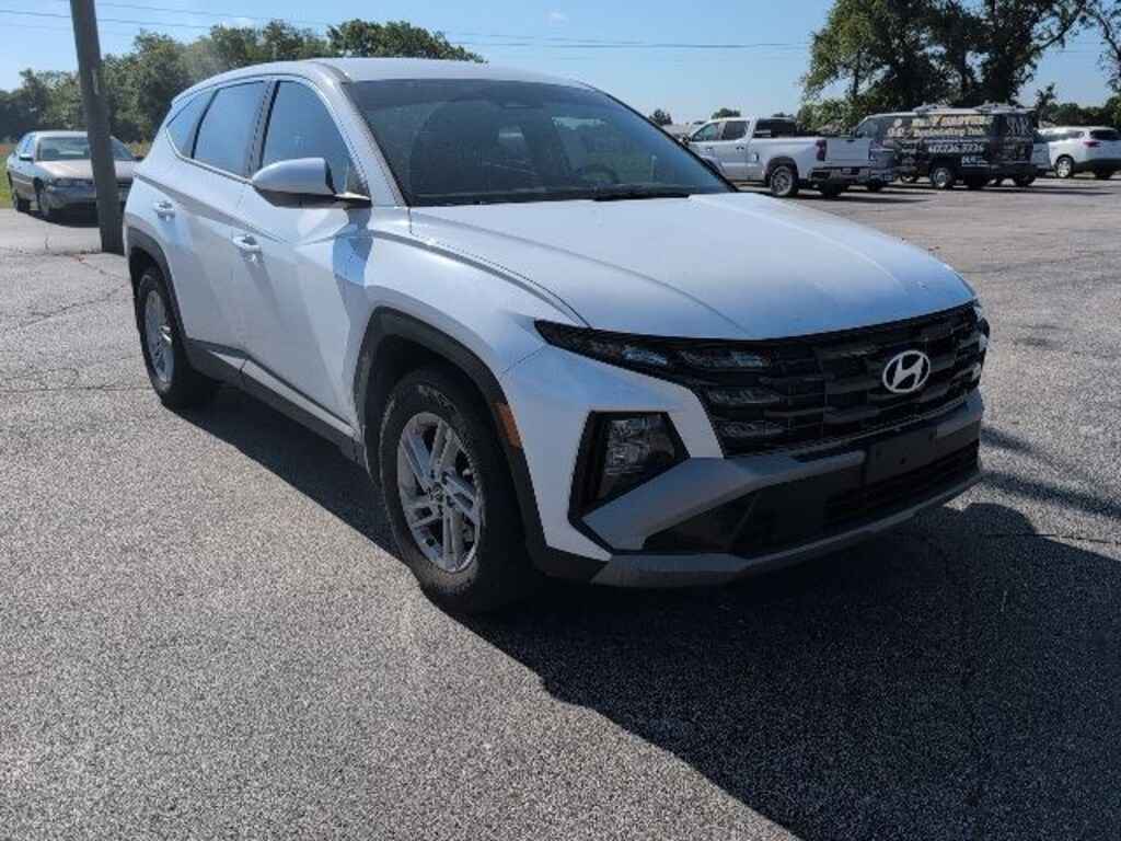 Used 2026 Hyundai Tucson SE SUV