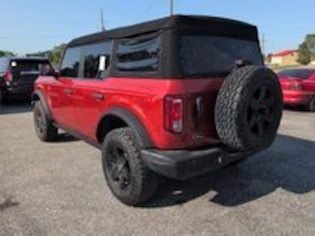Used 2024 Ford Bronco Black Diamond SUV