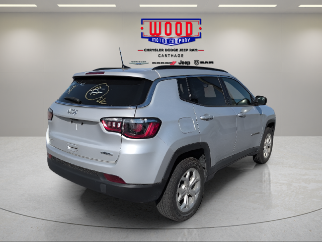 Used 2024 Jeep Compass Latitude SUV