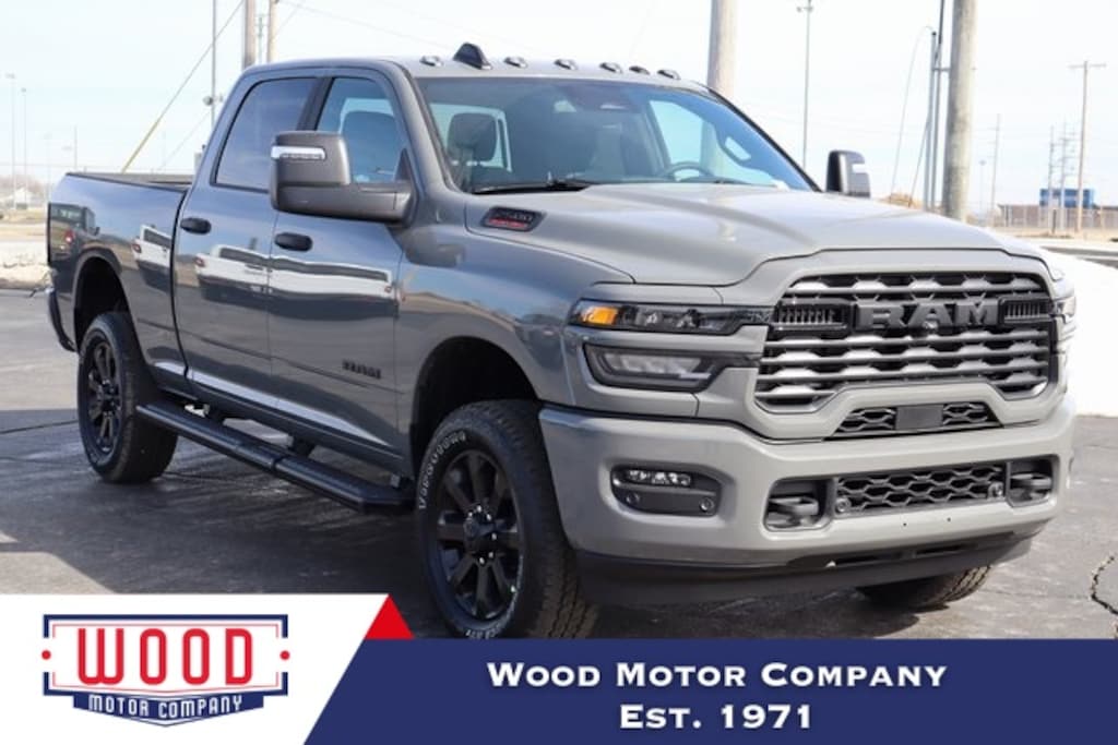New 2026 Ram 2500 BIG HORN CREW CAB 4X4 6'4 BOX Pickup