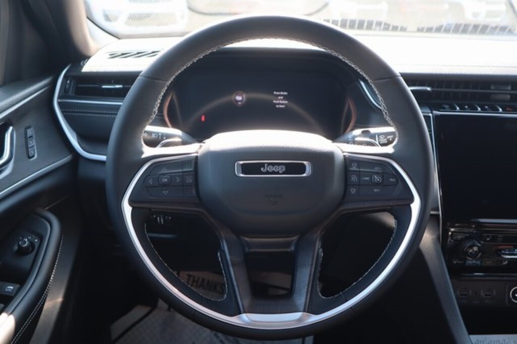 New 2025 Jeep Grand Cherokee L LIMITED 4X4 Sport Utility