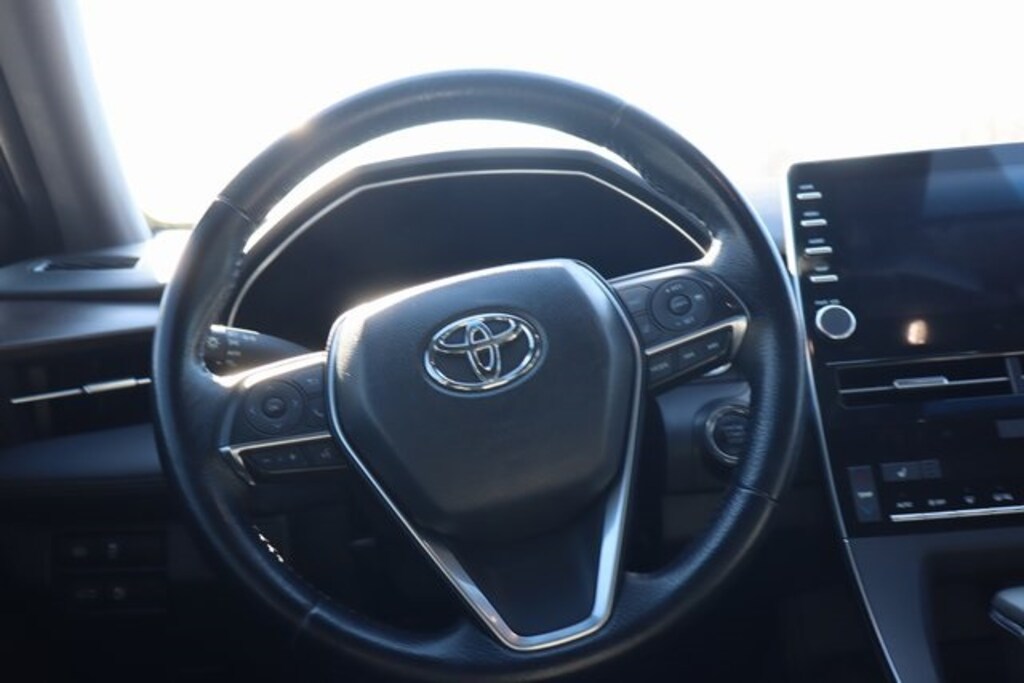 Used 2019 Toyota Avalon XLE Sedan