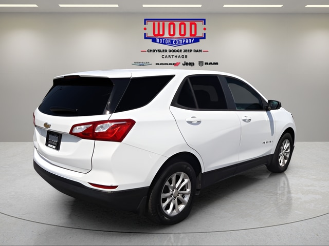 Used 2020 Chevrolet Equinox LS with VIN 3GNAXHEVXLS726701 for sale in Carthage, MO