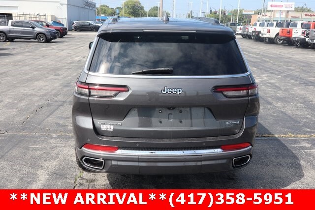 2022 Jeep Grand Cherokee Overland photo 4