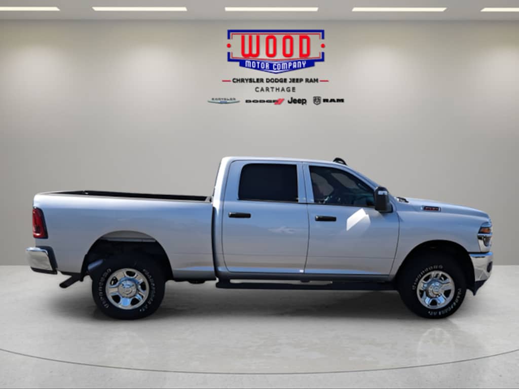 New 2026 Ram 2500 TRADESMAN CREW CAB 4X4 6'4 BOX Pickup