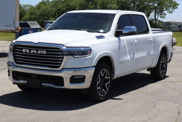 2025 RAM 1500 Laramie 4x4 Crew Cab 5'7's photo