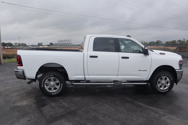 2026 Ram 2500 Big Horn photo 3